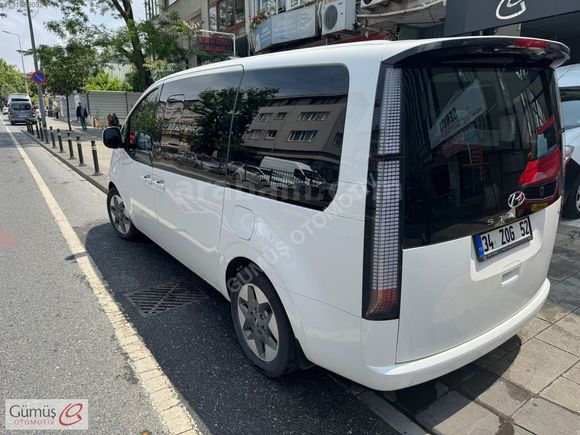 GÜMÜŞ OTOMOTİV'DEN 2023 4X4 CAM TAVANLI STARIA 74.000KM