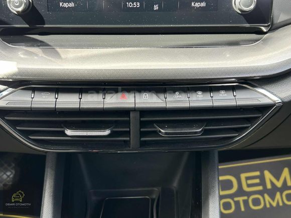 2021 HATASIZ SKODA OCTAVİA 1.0 E-TEC ELİTE CAR PLAY