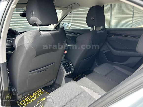 2021 HATASIZ SKODA OCTAVİA 1.0 E-TEC ELİTE CAR PLAY