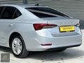 2021 HATASIZ SKODA OCTAVİA 1.0 E-TEC ELİTE CAR PLAY