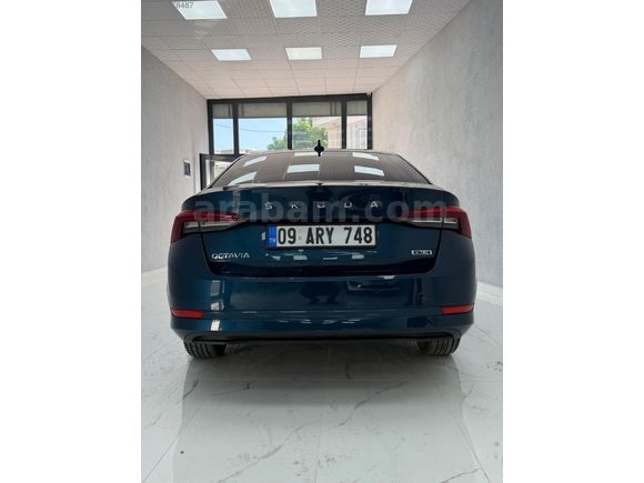 SKODA OCTAVİA 2021 SIFIR AYARINDA İLK ELDEN