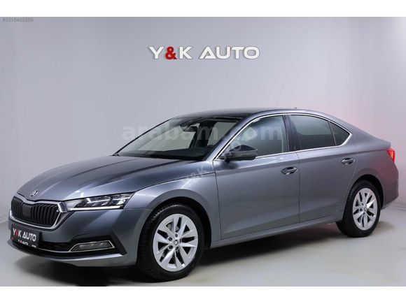 2023 SKODA OCTAVİA 1.0 e-TEC HAYALET EKRAN SERVİS BAKIMLI