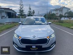 2023-BOYASIZ-132.000KM-ELİTE-1.0 E-TECH-ELİTE-YETKİLİ SERVİS BKM