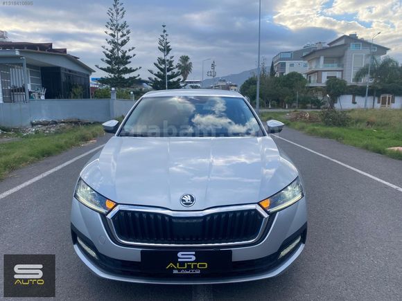 2023-BOYASIZ-132.000KM-ELİTE-1.0 E-TECH-ELİTE-YETKİLİ SERVİS BKM