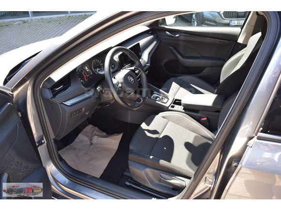 2022 SKODA OCTAVİA 1.0 E TECH ELİTE / 78.000 KM