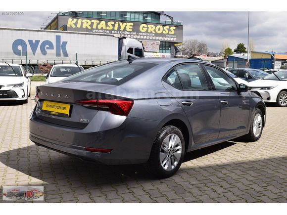 2022 SKODA OCTAVİA 1.0 E TECH ELİTE / 78.000 KM