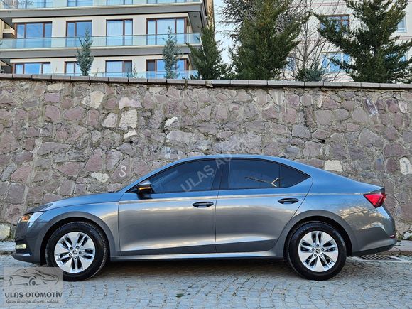 ''2022 OCTAVİA ! 1.0 E-TEC DSG İLK EL 92.000 KM SERVS BK.%20 KDV