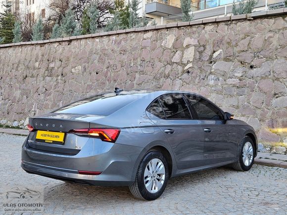 ''2022 OCTAVİA ! 1.0 E-TEC DSG İLK EL 92.000 KM SERVS BK.%20 KDV