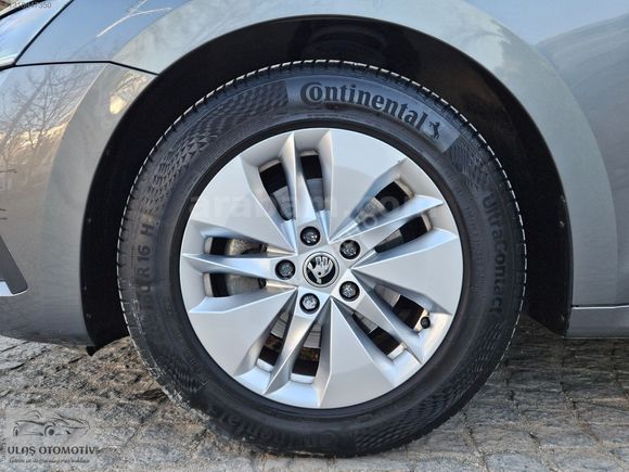 ''2022 OCTAVİA ! 1.0 E-TEC DSG İLK EL 92.000 KM SERVS BK.%20 KDV