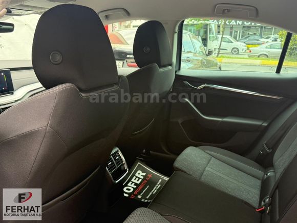 2023 MODEL* SKODA OCTAVİA 1.0 e-TEC PREMİUM DSG*%20 KDV*47.440KM