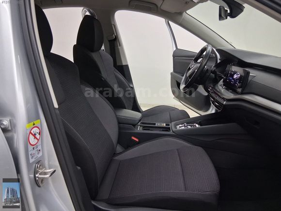 YÜCELER OTO'DAN 2022 MODEL SKODA OCTAVİA HYBRİD KDV%20 HATASIZ