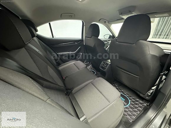2023 SKODA OCTAVİA 1.0 TSI E-TEC ELİTE DEĞŞNSİZ+FUL.SERVS.BAKMLI