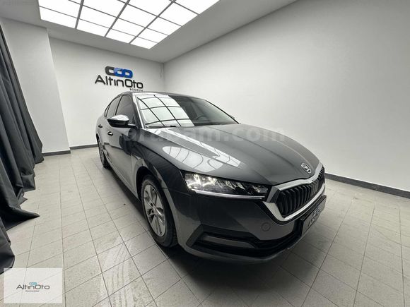 2023 SKODA OCTAVİA 1.0 TSI E-TEC ELİTE DEĞŞNSİZ+FUL.SERVS.BAKMLI