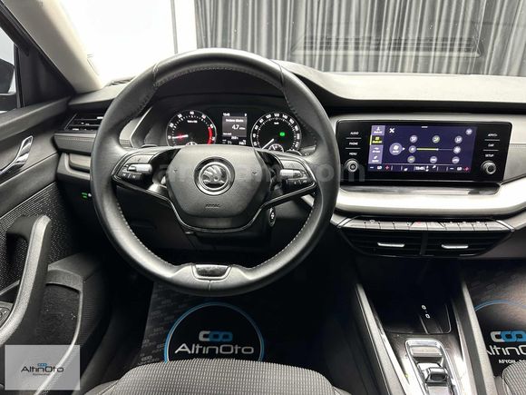 2023 SKODA OCTAVİA 1.0 TSI E-TEC ELİTE DEĞŞNSİZ+FUL.SERVS.BAKMLI
