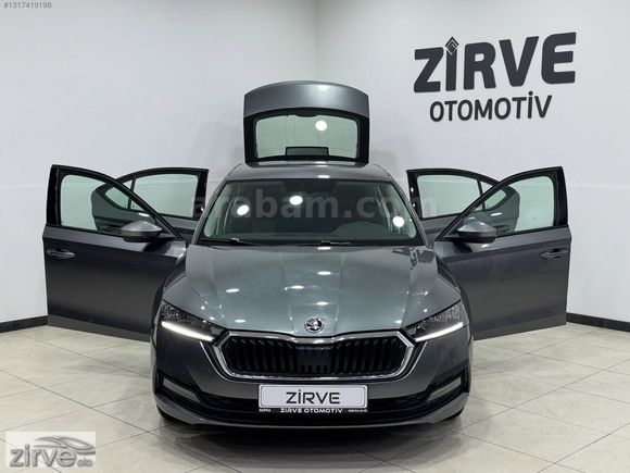 2023 SKODA OCTAVİA 1.0 E-TECH HYBRİT BOYASIZ 100.000 KM
