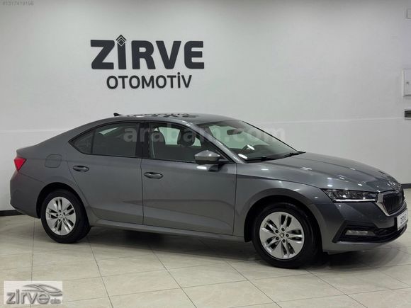 2023 SKODA OCTAVİA 1.0 E-TECH HYBRİT BOYASIZ 100.000 KM