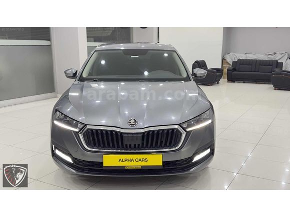 Hatasız Boyasız Skoda Octavia 1.0 e-Tec 79.000 km servis.b