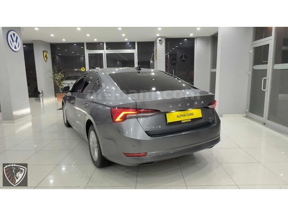 Hatasız Boyasız Skoda Octavia 1.0 e-Tec 79.000 km servis.b