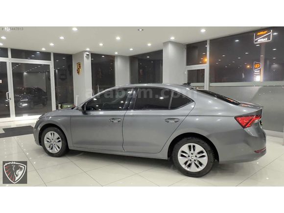 Hatasız Boyasız Skoda Octavia 1.0 e-Tec 79.000 km servis.b