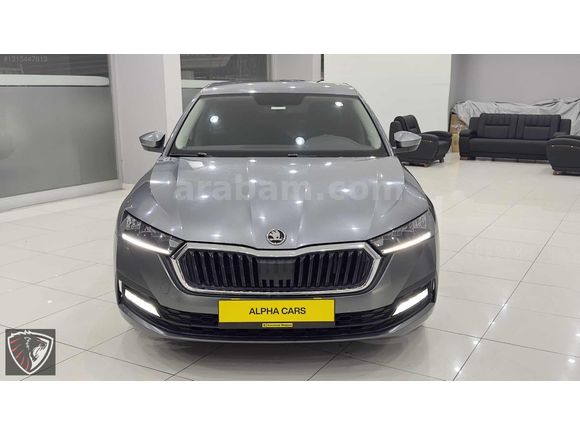 Hatasız Boyasız Skoda Octavia 1.0 e-Tec 79.000 km servis.b