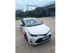 Sahibinden Toyota Corolla 1.5 Passion X-Pack 2025 Model  13000 km Beyaz