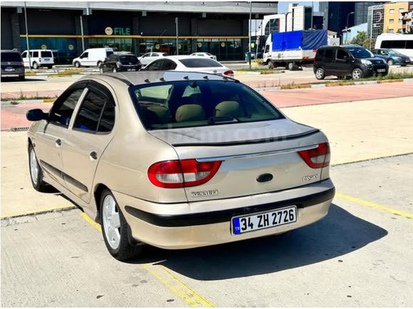 Sahibinden Renault Megane 1.6 RXT 2000 Model