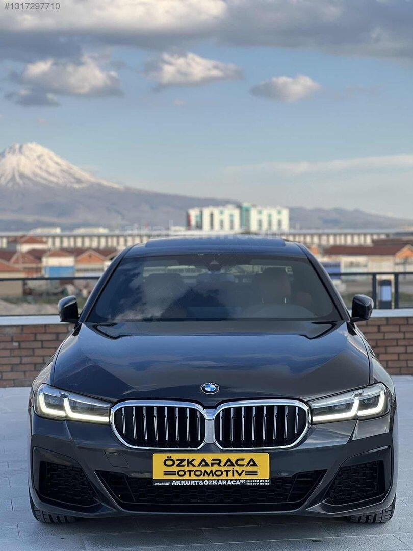 Galeriden BMW 5 Serisi 520i Special Edition M Sport 2020 Model Aksaray 100.000 km Gri 4
