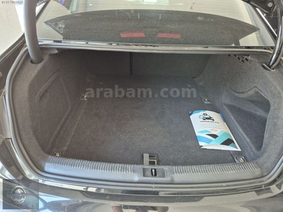 2013 A 4 2.0 TDI HATASIZ BOYASIZ TREMERSİZ