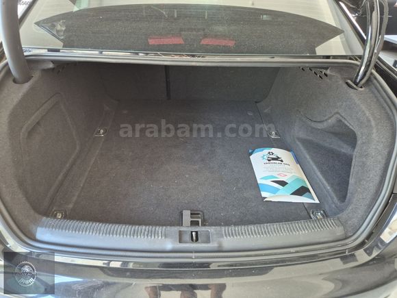 2013 A 4 2.0 TDI HATASIZ BOYASIZ TREMERSİZ