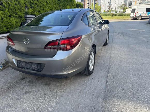 ÜNLÜSOY MOTORS 2016 1.6 BENZİN OPEL EDİTİON PLUS MANUEL