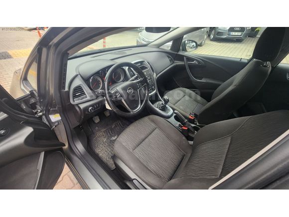 CSN&İCON AUTODAN 2018 OPEL ASTRA EDİTİON PLUS