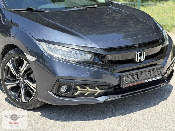 BORDO'DAN 2020 HONDA CİVİC ECO EXECUTIVE