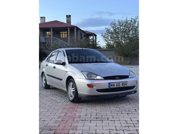 Memurdan Focus 1.6 Ambiente 2001 Model 
Değişensiz Tramersiz Bakımlı 