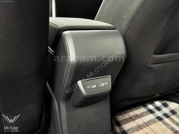 MUTLULAR'DAN HATASIZ CAM TAVANLI BEETLE JANT 33.000 KM