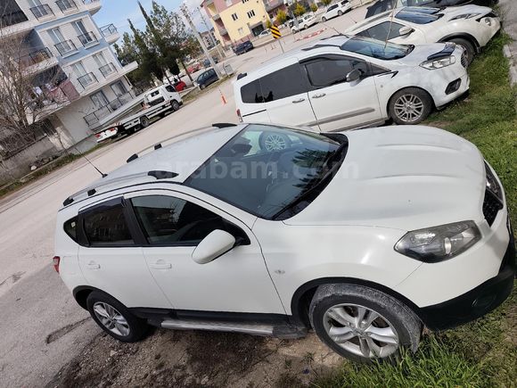 Sahibinden Nissan Qashqai 1.5 dCi Tekna Pack 2012 Model  340.000 km Beyaz