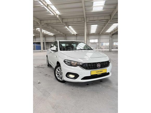 TR DE TEK 32.000 KM İLK SAHİBİNDEN FIAT EGEA EASY STLL