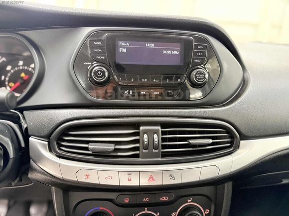 TR DE TEK 32.000 KM İLK SAHİBİNDEN FIAT EGEA EASY STLL