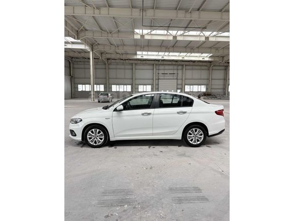 TR DE TEK 32.000 KM İLK SAHİBİNDEN FIAT EGEA EASY STLL