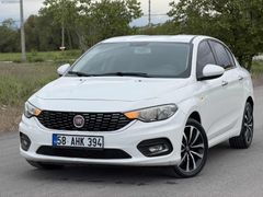 Hatasız boyasız 1.6 lounge 190 bin km hasar kaydı yok
