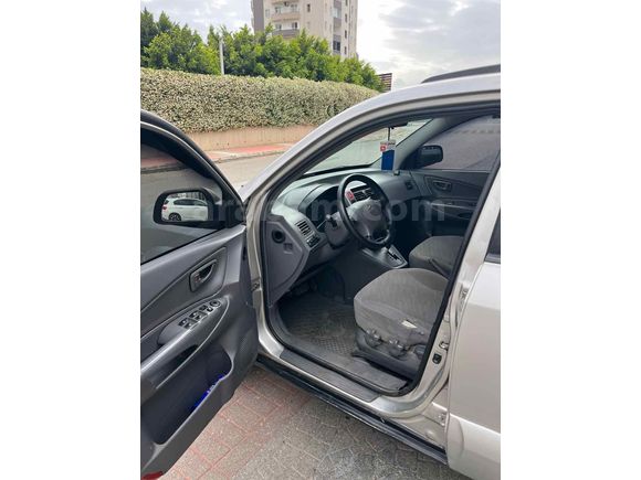 Sahibinden Hyundai Tucson 2.0 CVVT Active 2005 Model 
