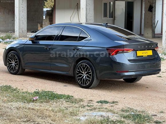 2020 OCTAVİA 1.5 E-TEC EMSALSİZ TEMİZLİKTE