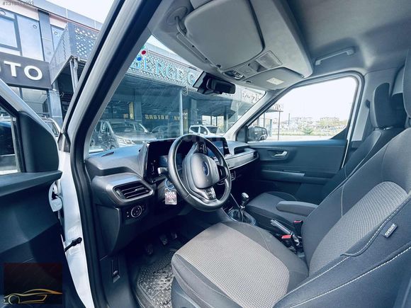 FORD COURİER EXTRALI