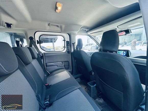 FORD COURİER EXTRALI