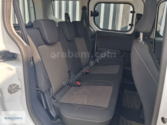 BÜYÜKSOYLU'DAN 2024 TOURNEO COURİER 1.5 ECOBLUE DELUXE 100 HP