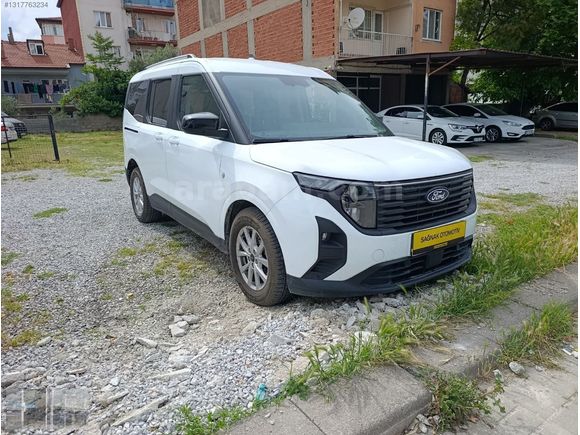 FORD TOURNEO COURİER 1.5 ECOBLUE TİTANİUM 59 BİN KM BOYASIZZZ