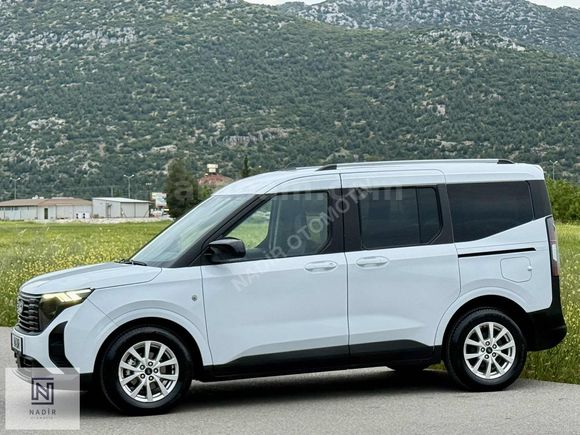 HATASIZ BOYASIZ 2024 FORD COURIER 1.5 EcoBlue TITANIUM 19 BİN KM