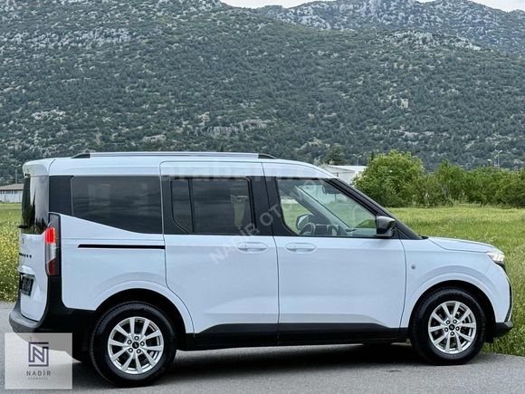 HATASIZ BOYASIZ 2024 FORD COURIER 1.5 EcoBlue TITANIUM 19 BİN KM
