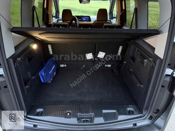 HATASIZ BOYASIZ 2024 FORD COURIER 1.5 EcoBlue TITANIUM 19 BİN KM
