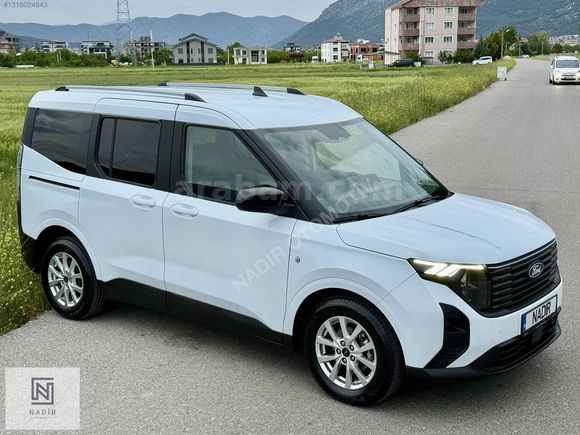 HATASIZ BOYASIZ 2024 FORD COURIER 1.5 EcoBlue TITANIUM 19 BİN KM
