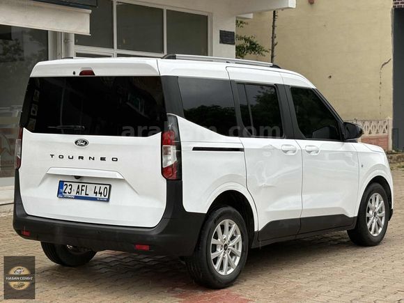 "2024 FORD COURİER 1.5 DİZEL TİTANİUM 18 BİN KM İLK SHB GRNTİ"